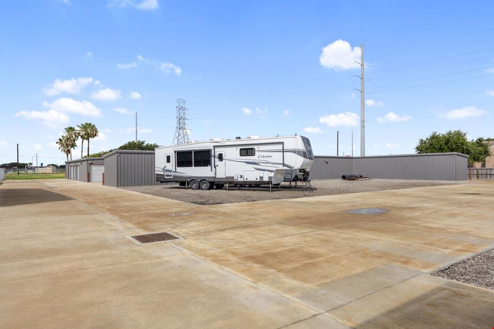SIMPLE SELF STORAGE