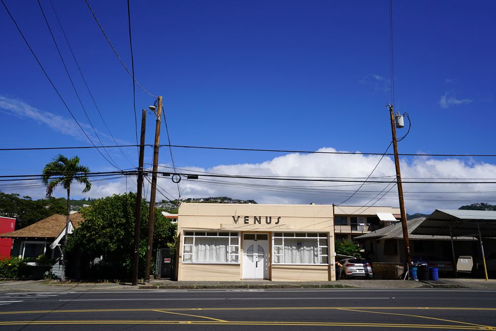 Venus Building