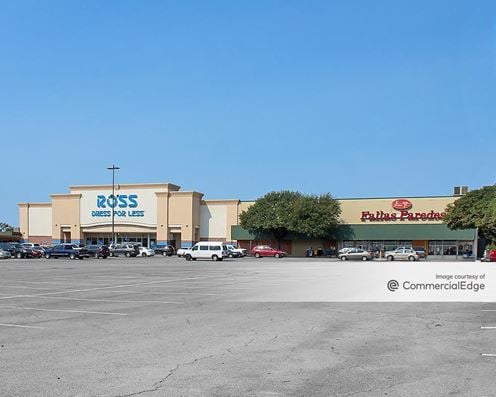Wynnewood Village Shopping Center