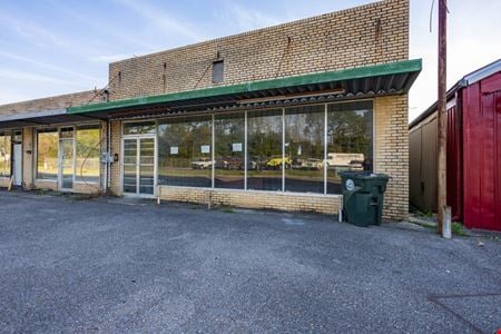 Unassigned space for Sale at 705 River Falls St in Andalusia