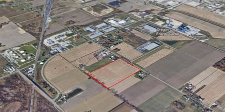 Photo of commercial space at Corduroy Rd. at Blue Heron Dr. in Oregon