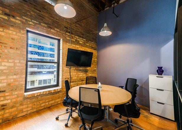 Nimbler Spaces - 444 N Wabash 5th Floor