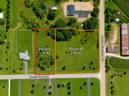 Residential/Commercial Vacant Land for Sale in Pinckney