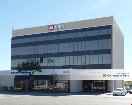 Photo of commercial space at 1600 West Redondo Beach Blvd in Gardena