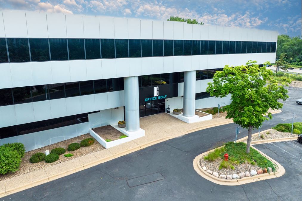 Office Golf | Bloomington, MN