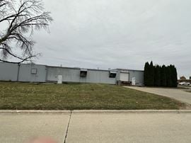 1506 W Luthy Dr