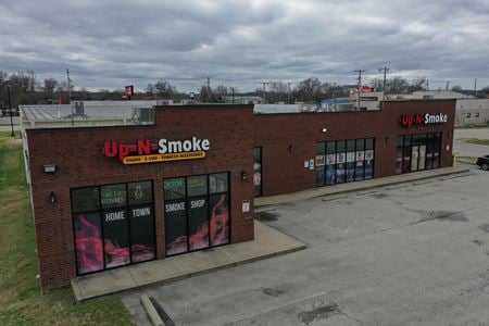 Retail space for Sale at 100 Lawrence Ln in Shepherdsville