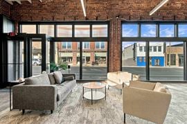 618 N. Broadway