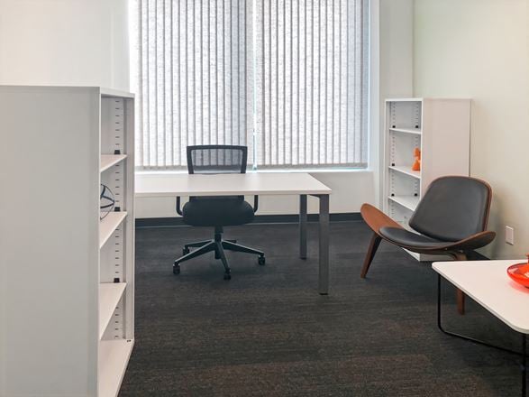Regus - Richmond - Commerce Court