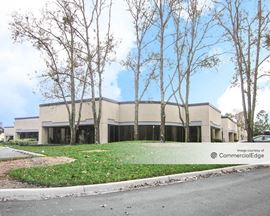 6800 Southpoint Parkway Center