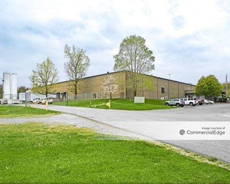 Commercial space for Rent at 1709 Lake City Hwy in Clinton