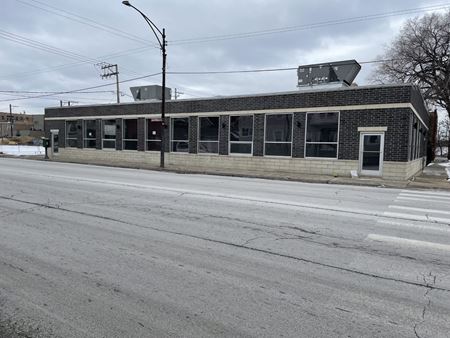 2300 W Fullerton Avenue, Chicago - Chicago