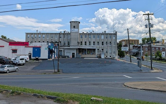 725 North 15th Street Allentown, PA 18102
