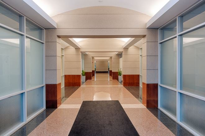 Herndon Square Office Space for Lease