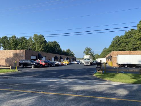 7335 Cross County Rd