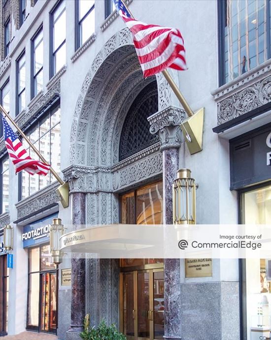 14 Penn Plaza 225 West 34th Street New York Ny Office Building