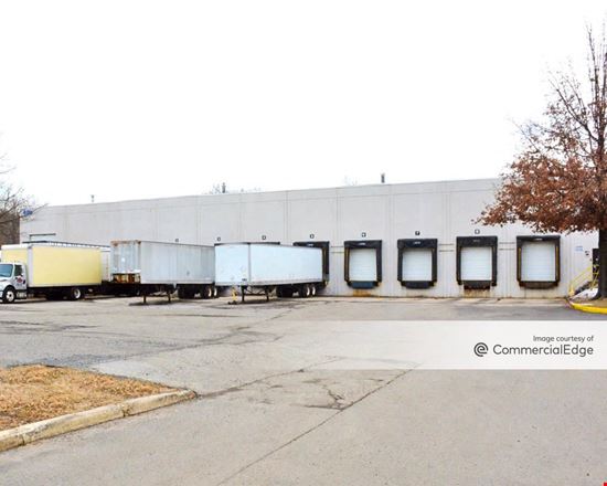 Highview Industrial Park - 40 Cotters Lane