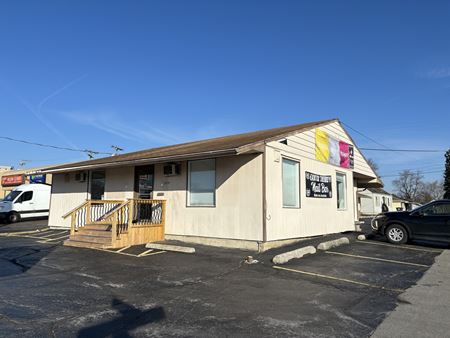 Photo of commercial space at 3219 E. State Blvd. in Fort Wayne