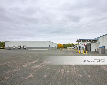 Photo of commercial space at 4107 Valley Industrial Blvd South in Shakopee
