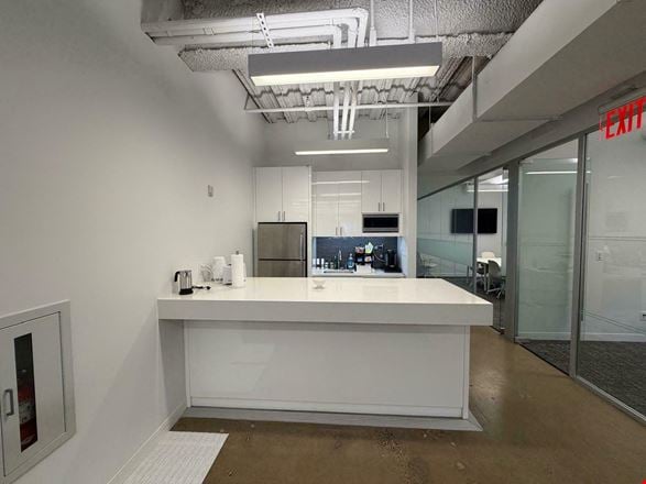 650 5th Ave