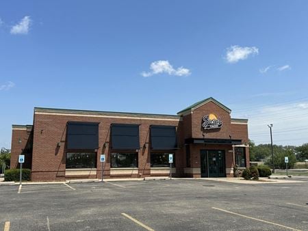Retail space for Sale at 900 Riverside Dr in East Peoria