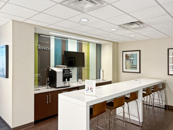 PA, Exton - Eagleview Corporate Center