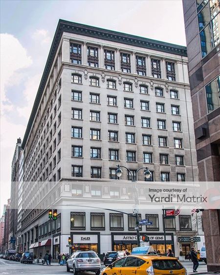 Photo of commercial space at 417 5th Avenue in New York