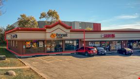Boughton & Pinecrest Plaza