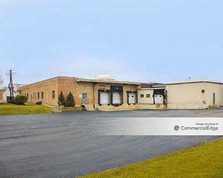 Industrial space for Rent at 200 West Central Avenue in Roselle
