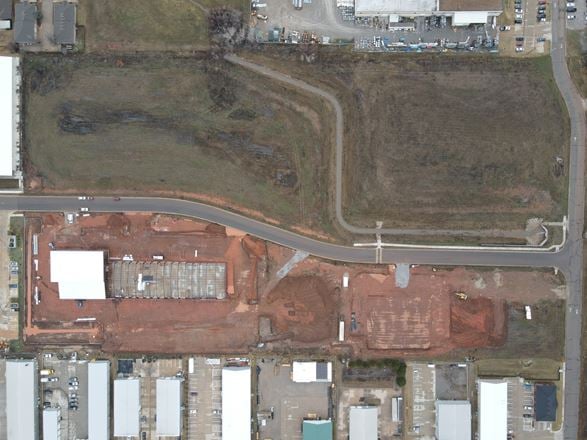 Hundred Oaks Industrial Lots