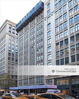 450 Park Avenue South