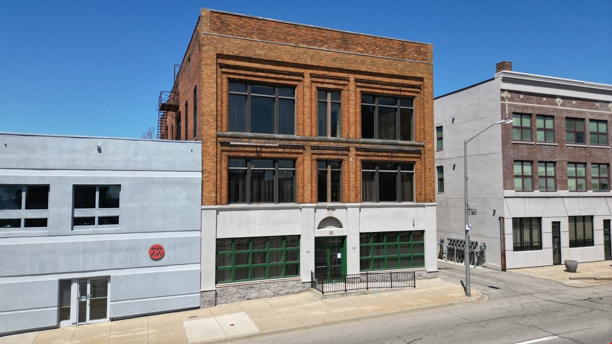 18 Huron Streeet