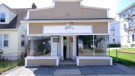 Small Barber Shop For Lease - Woonsocket