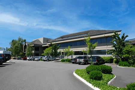 Photo of commercial space at 40 Lake Bellevue Drive in Bellevue