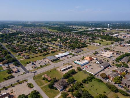 Commercial space for Sale at 240 E Ovilla Road in Red Oak