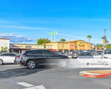 Warner Plaza