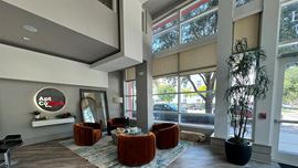 Apt CoWork - at Cottonwood Bayview