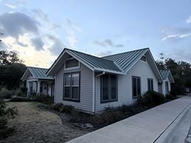 303 E Main St