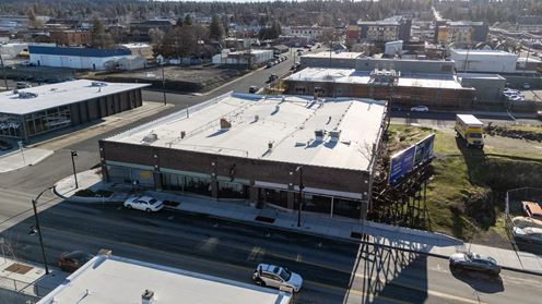 U-District Showroom and Warehouse