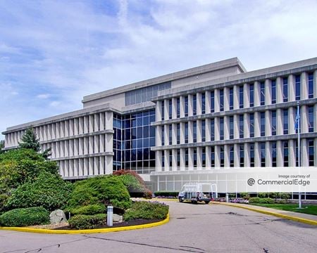 Office space for Rent at 700 Quaker Lane in Warwick