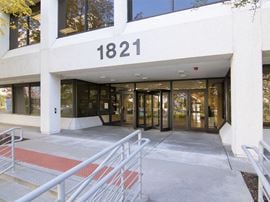 1821 Walden Office Square