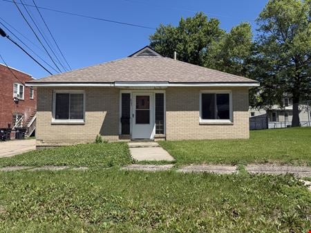 Office space for Sale at 3721 5th Ave in Moline