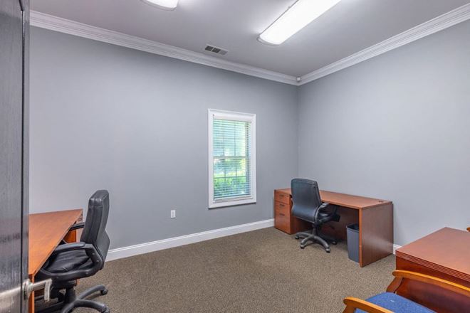 3375 Chastain Gardens – Office Suites For Lease