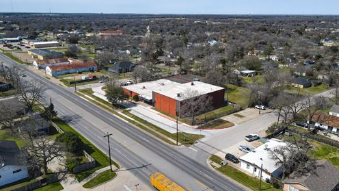 900 W William J Bryan Pkwy
