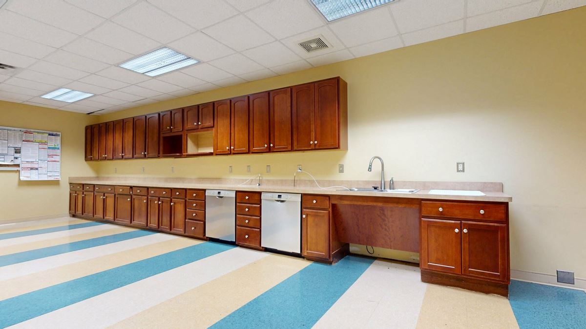 The Ponds Office Center North