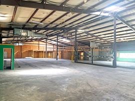 5601 Highway 31 S