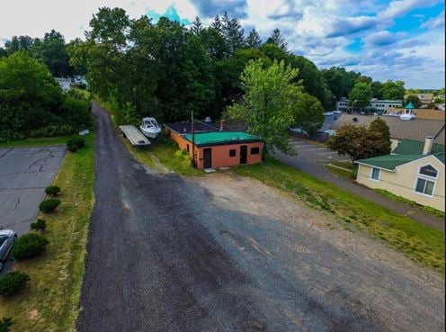 2245 Silas Deane Hwy