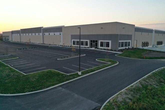 Tradeport 124 Building 1
