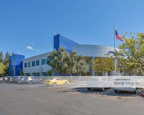 Valley Oak Corporate Center - 6377 San Ignacio Avenue