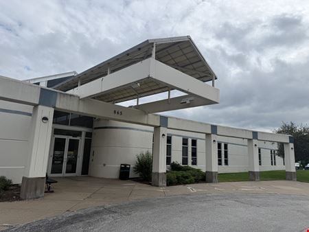 Office space for Rent at 865 Lincoln Rd in Bettendorf